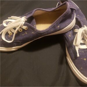 Girls show bundle (back to school )3 pairs ranging size from 3/5 big girl